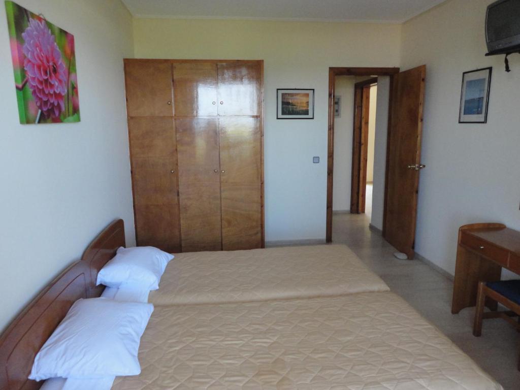 Oceania Hotel Карфас Стая снимка