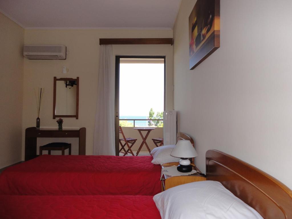 Oceania Hotel Карфас Стая снимка