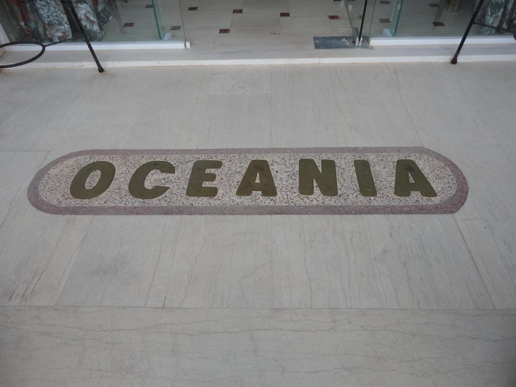Oceania Hotel Карфас Екстериор снимка